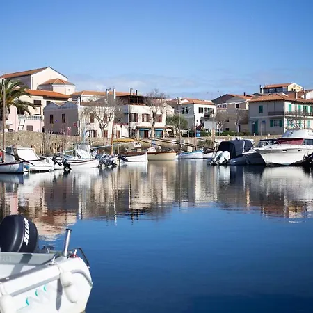 Casetta Sul Porticciolo Nyaraló Stintino